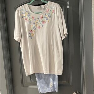 Alfred Dunner Cream Ribbed Top with Mint Trim